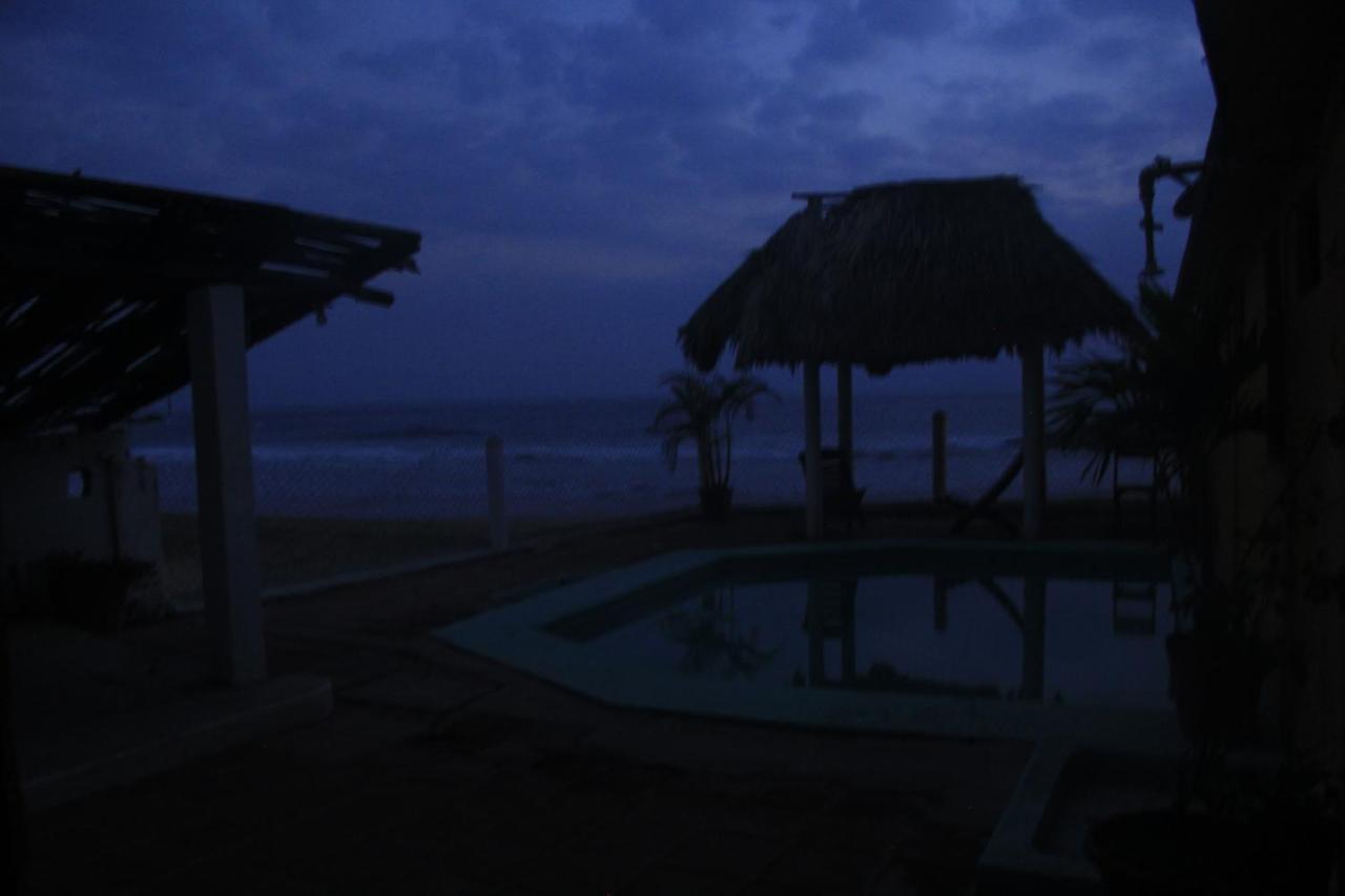 Hotel Lyoban Zipolite Exterior photo